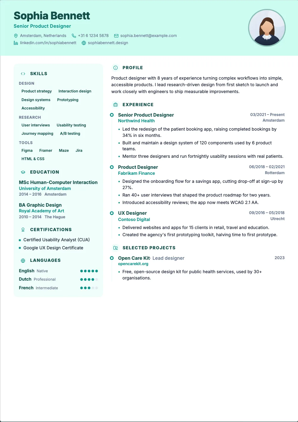 Mosaic resume template: A soft banner, a side panel and your jobs on a timeline.