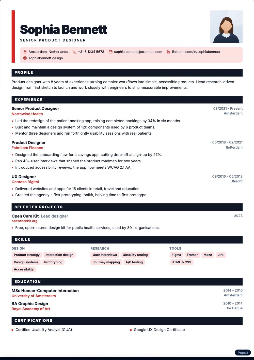 Vertex resume template: An oversized name, a colour block and filled section bars.